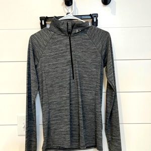 Women’s Under Armor 1/4 zip